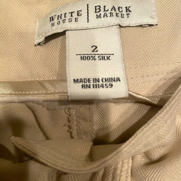White House Black Market 100% Silk Cropped Pants - Picture 4 of 4